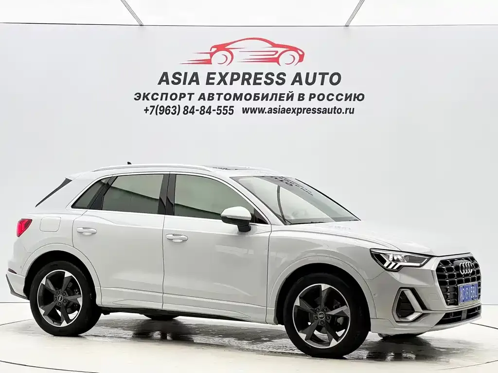Audi Q3 — фото 10