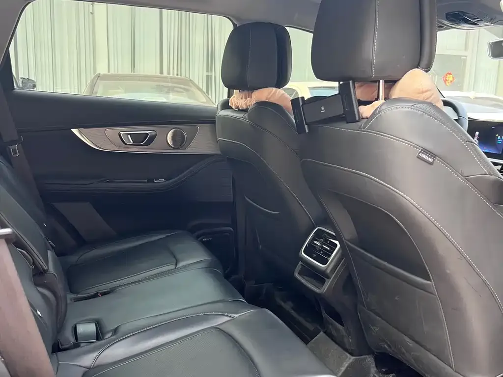 Chery Tiggo 8 PRO — фото 4