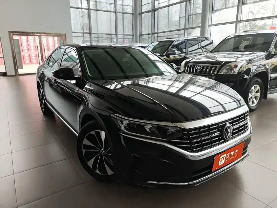 Volkswagen Passat — фото 6