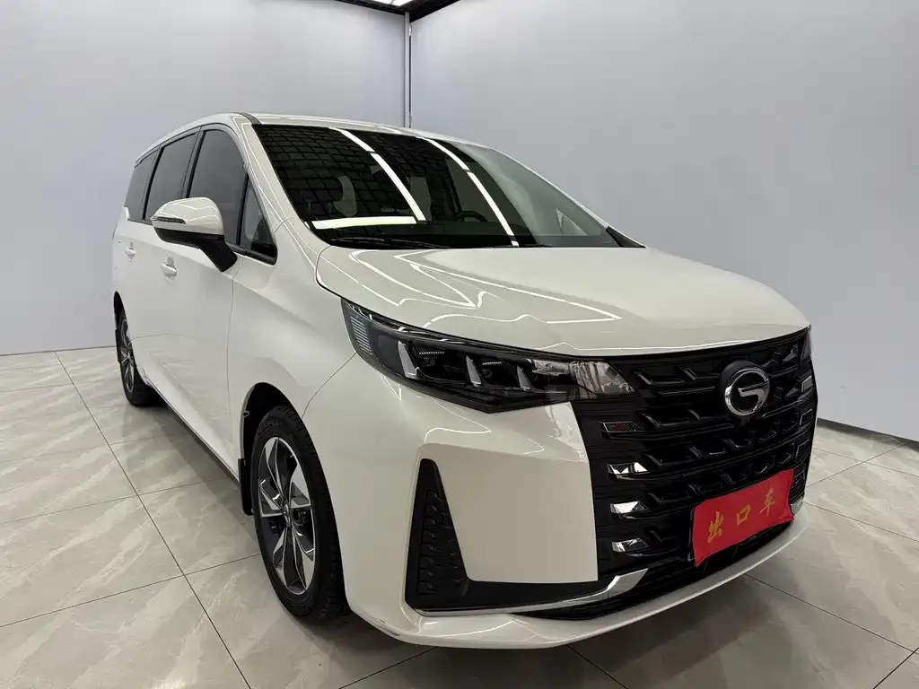 GAC Motor Trumpchi M6 — фото 10