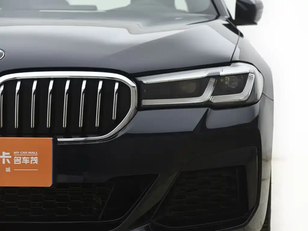 BMW 5 Series — фото 2