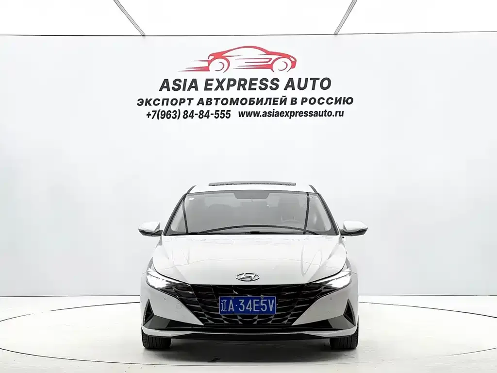Hyundai Elantra — фото 4