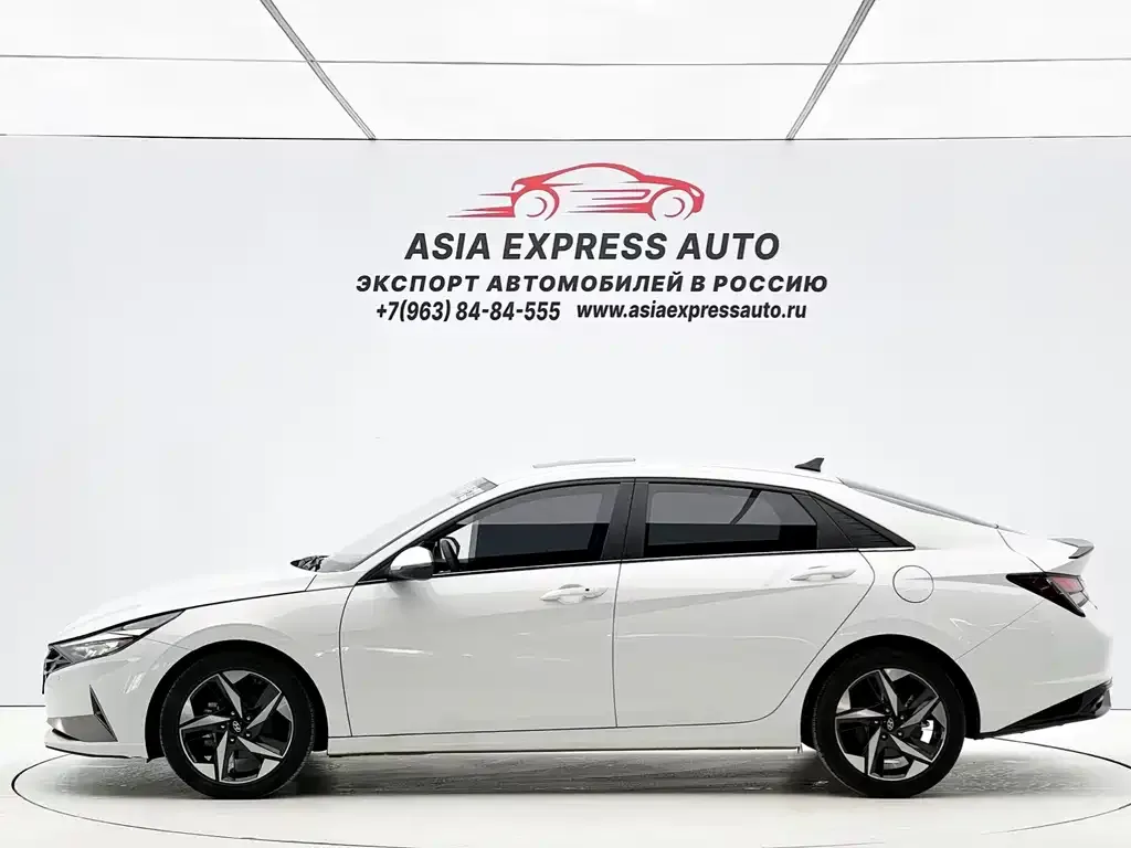 Hyundai Elantra — фото 6