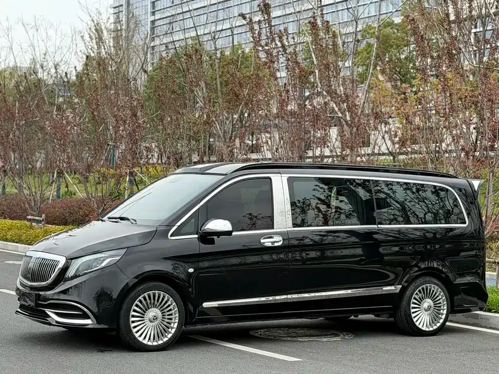 Mercedes-Benz Vito — фото 1