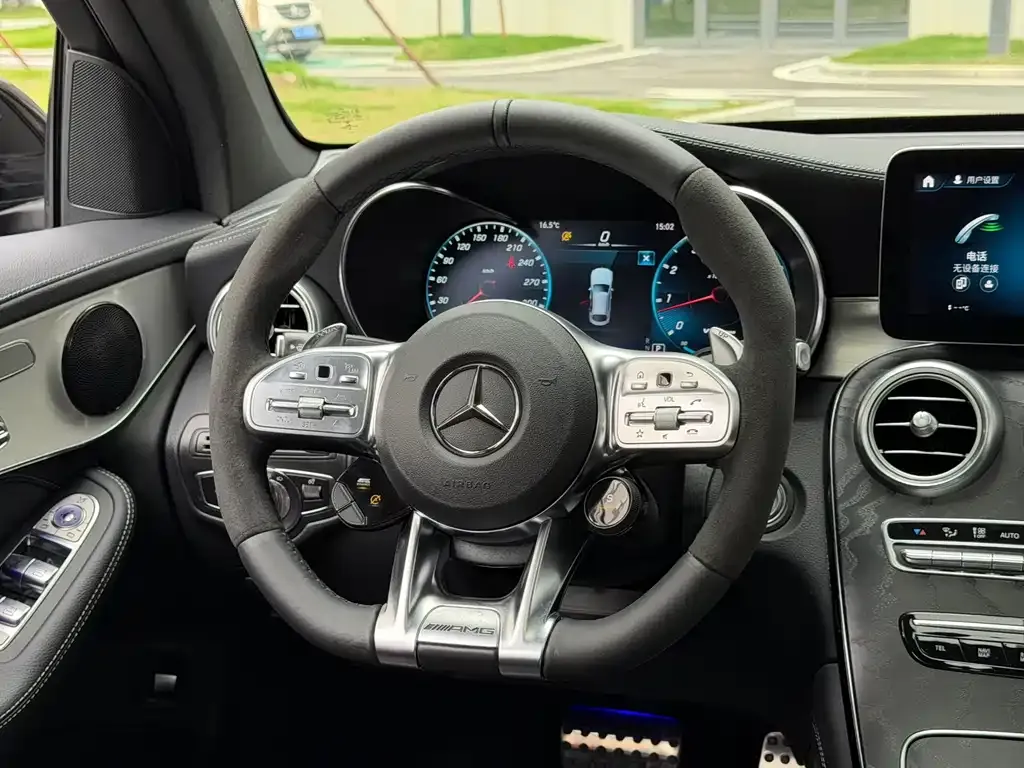 Mercedes-Benz GLC Coupe AMG — фото 7
