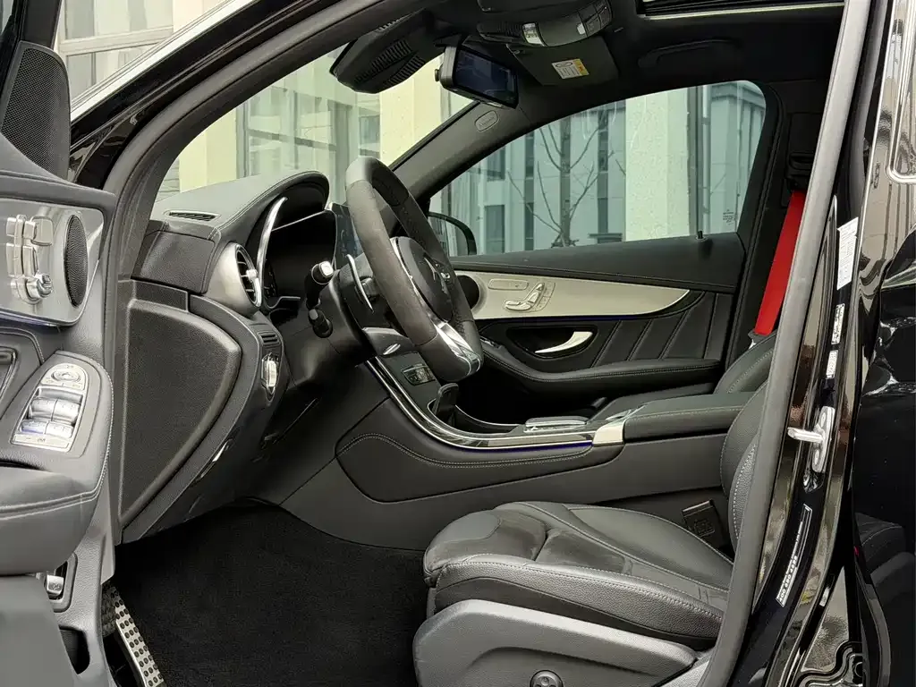 Mercedes-Benz GLC Coupe AMG — фото 9