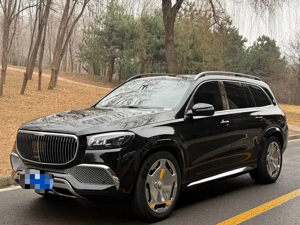 Mercedes-Benz GLS — фото 1