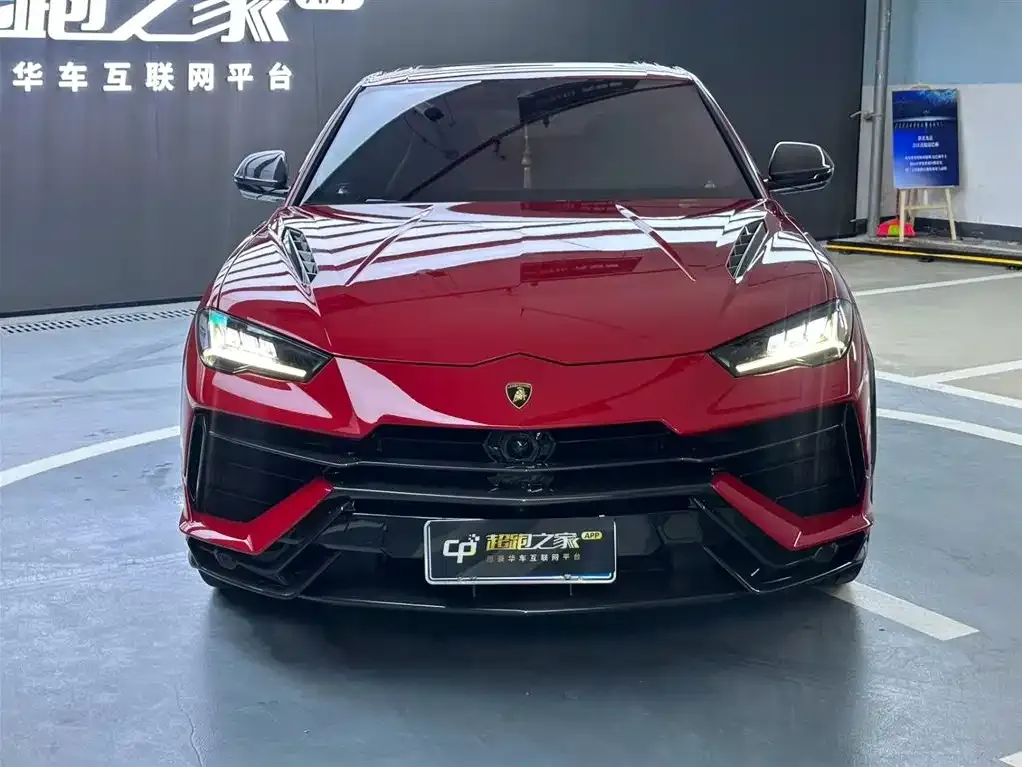Lamborghini Urus — фото 7