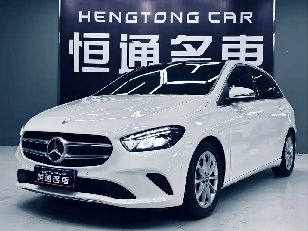 Mercedes-Benz B-Class — фото 1