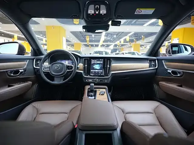 Volvo S90 — фото 6