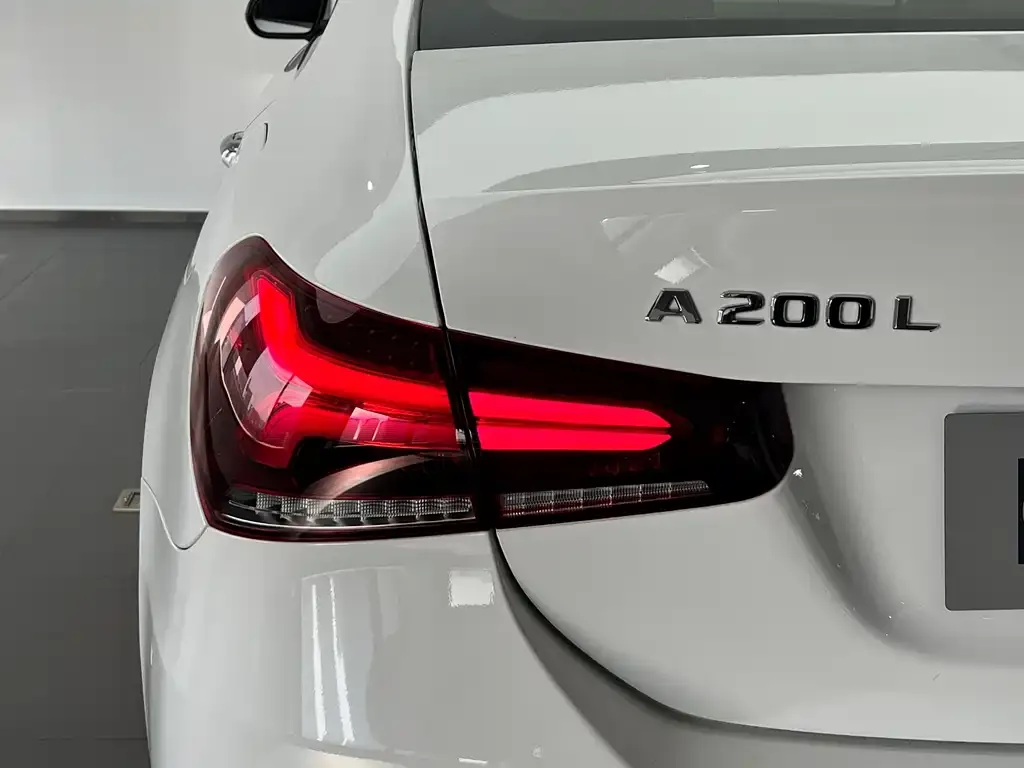 Mercedes-Benz A-Class — фото 4