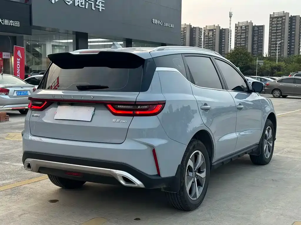 Geely Haoyue PRO — фото 9