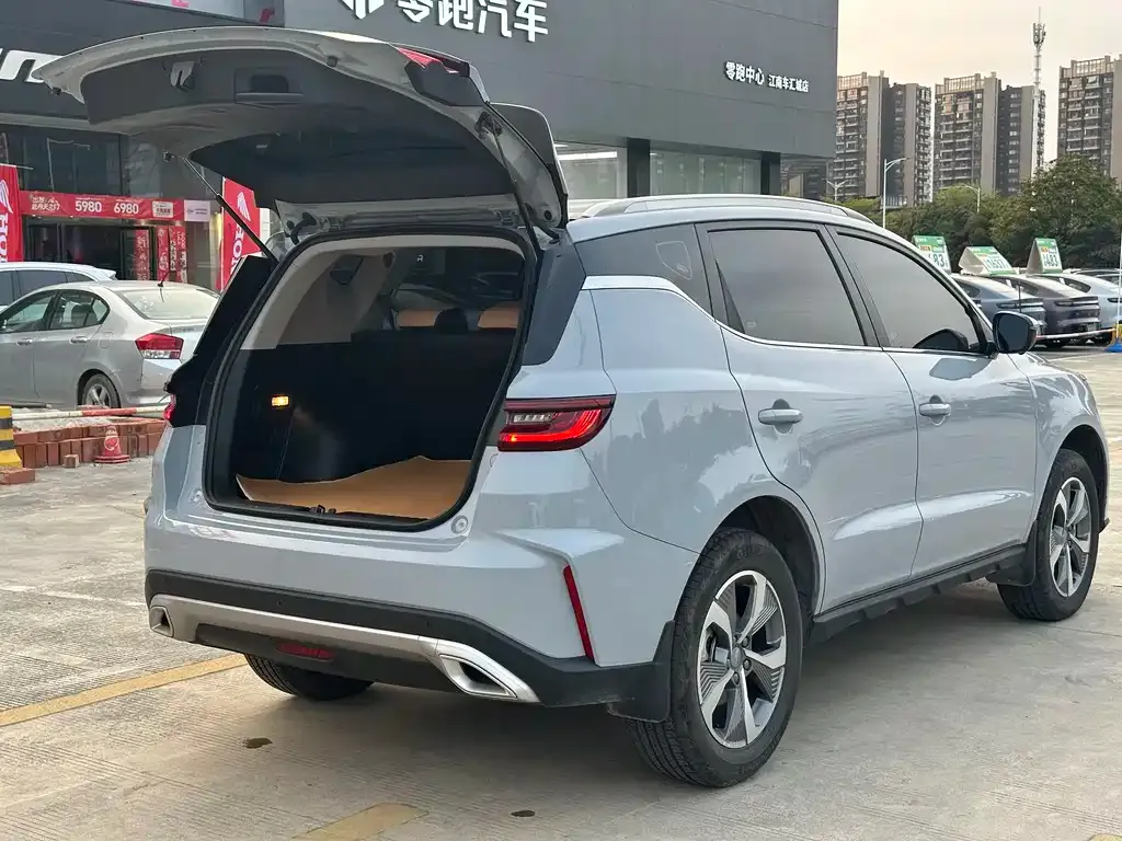 Geely Haoyue PRO — фото 8