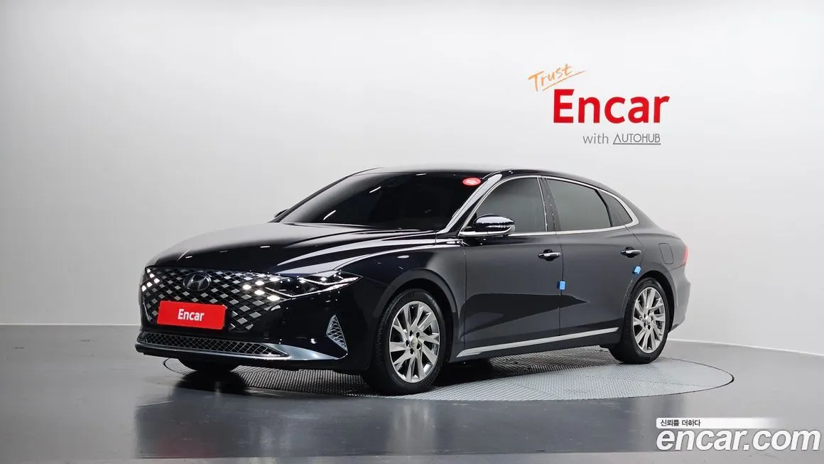 Hyundai Grandeur — фото 1