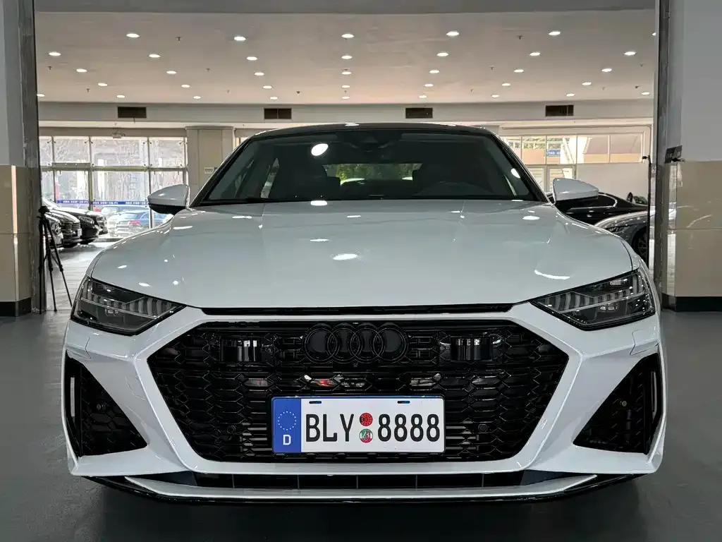 Audi A7L — фото 2