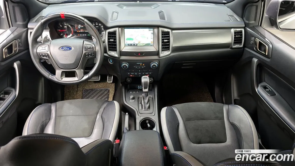 Ford Ranger — фото 10