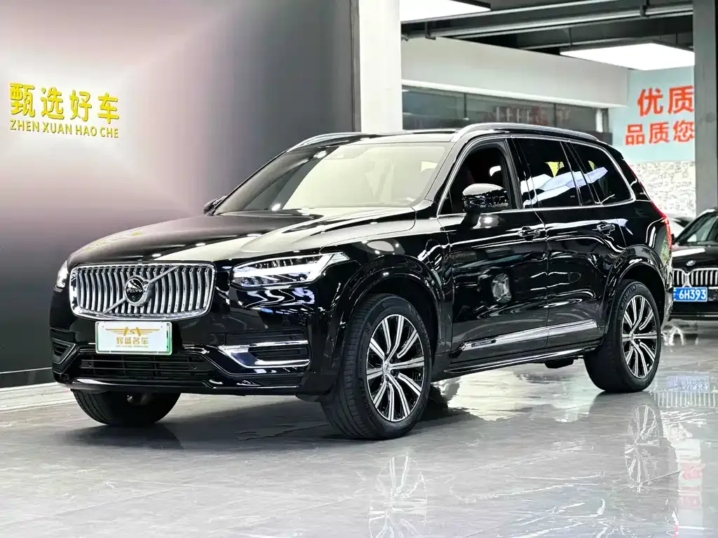 Volvo XC90 PHEV — фото 1