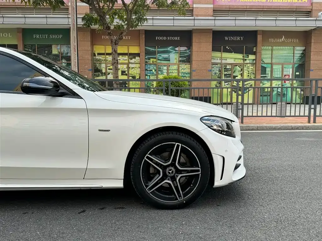 Mercedes-Benz C-Class — фото 9