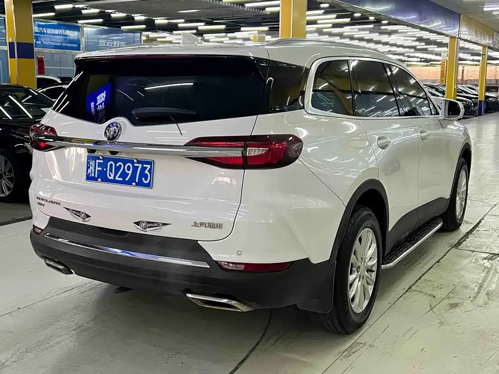 Buick Enclave — фото 4