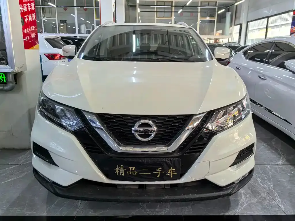 Nissan Qashqai — фото 6