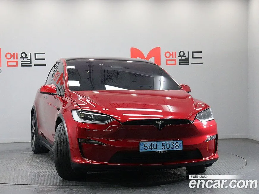 Tesla Model X — фото 4