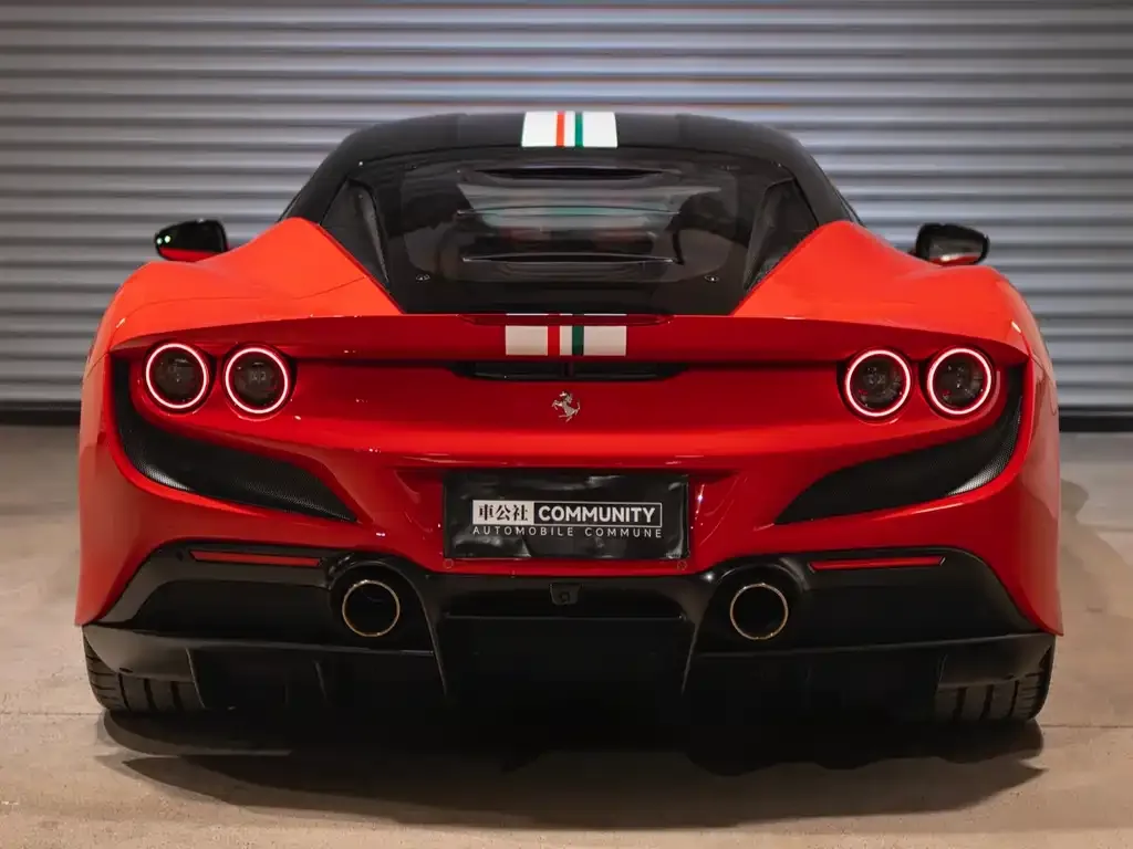 Ferrari F8 — фото 2