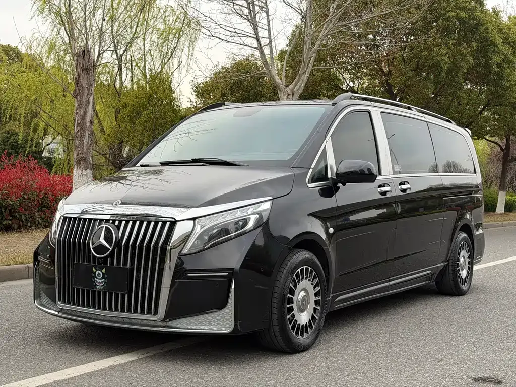 Mercedes-Benz Vito — фото 1