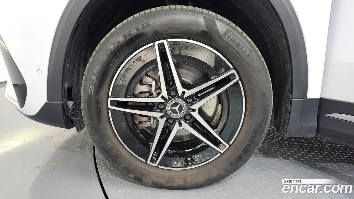 Mercedes-Benz EQA — фото 10