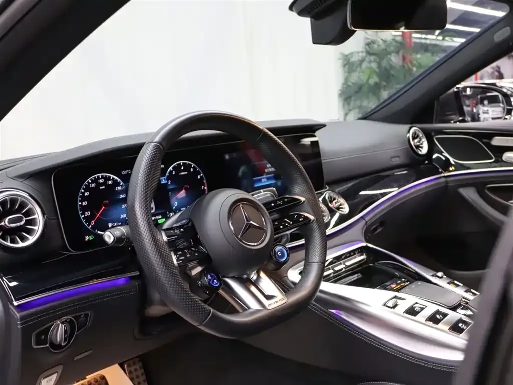 Mercedes-Benz AMG GT — фото 8