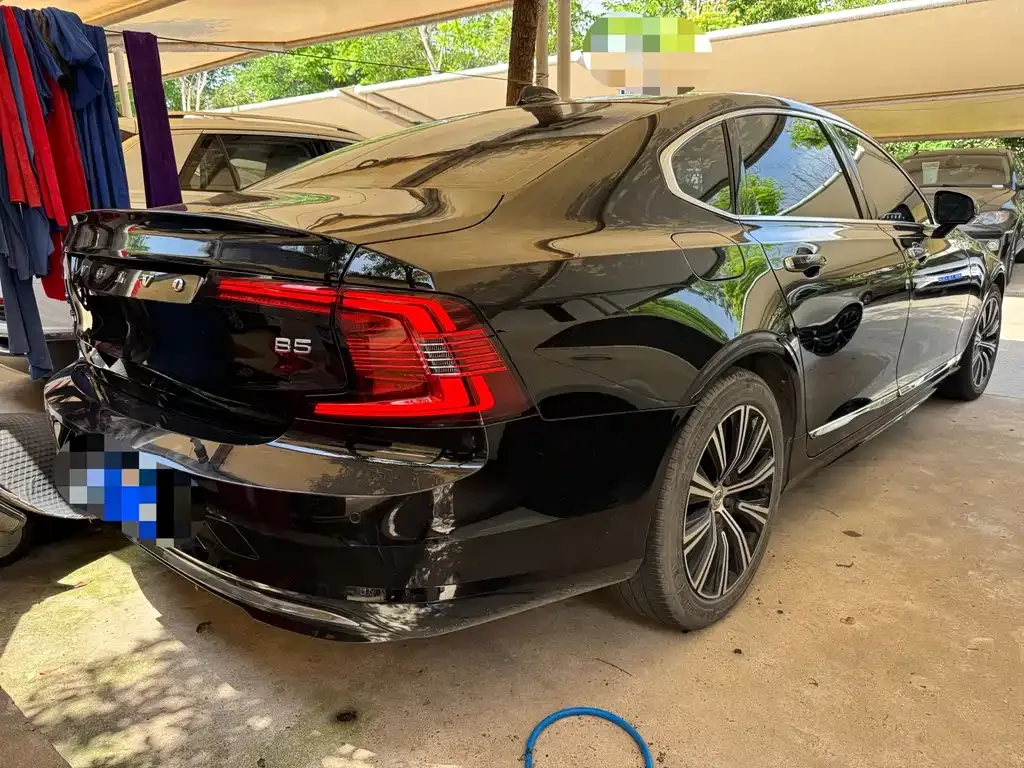 Volvo S90 — фото 6