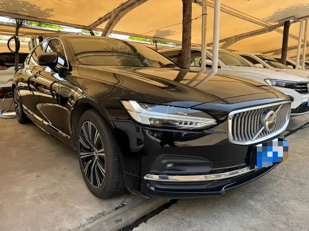 Volvo S90 — фото 7