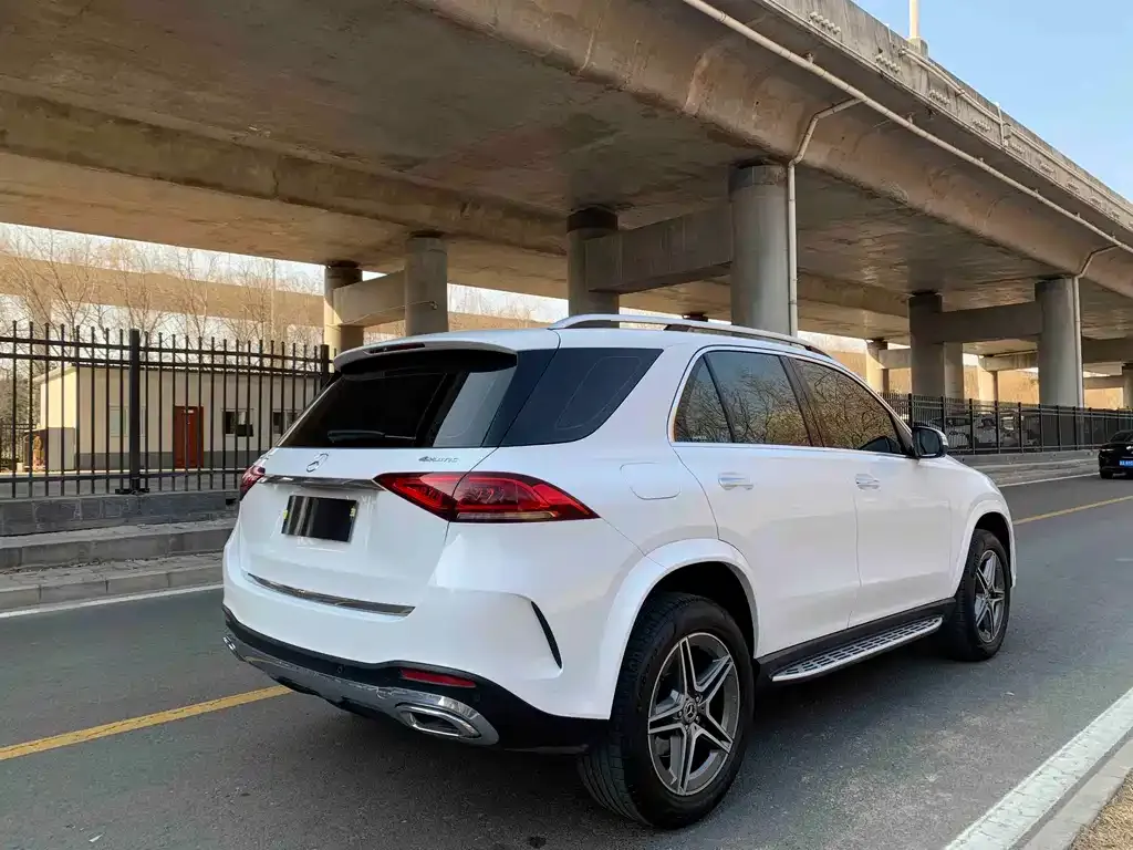 Mercedes-Benz GLE — фото 5