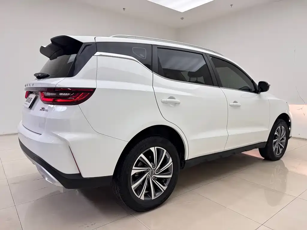 Geely Vision X6 — фото 3