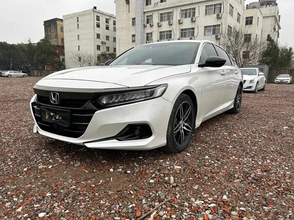 Honda Accord — фото 5