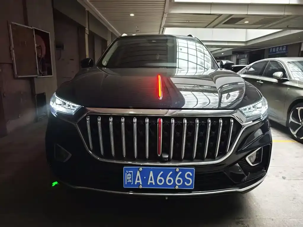 Hongqi HS5 — фото 4