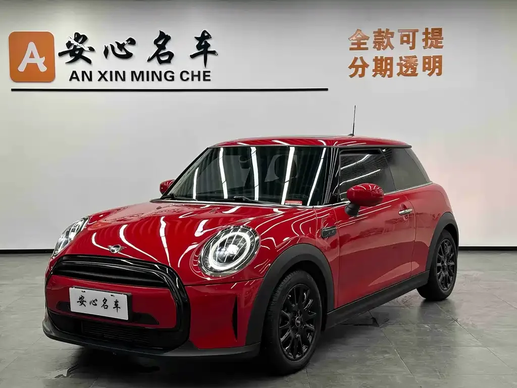 MINI Cooper (3-door) — фото 1