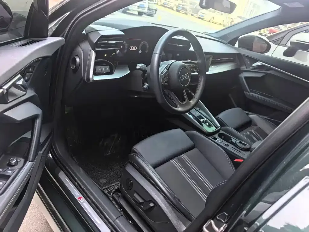 Audi A3 — фото 2