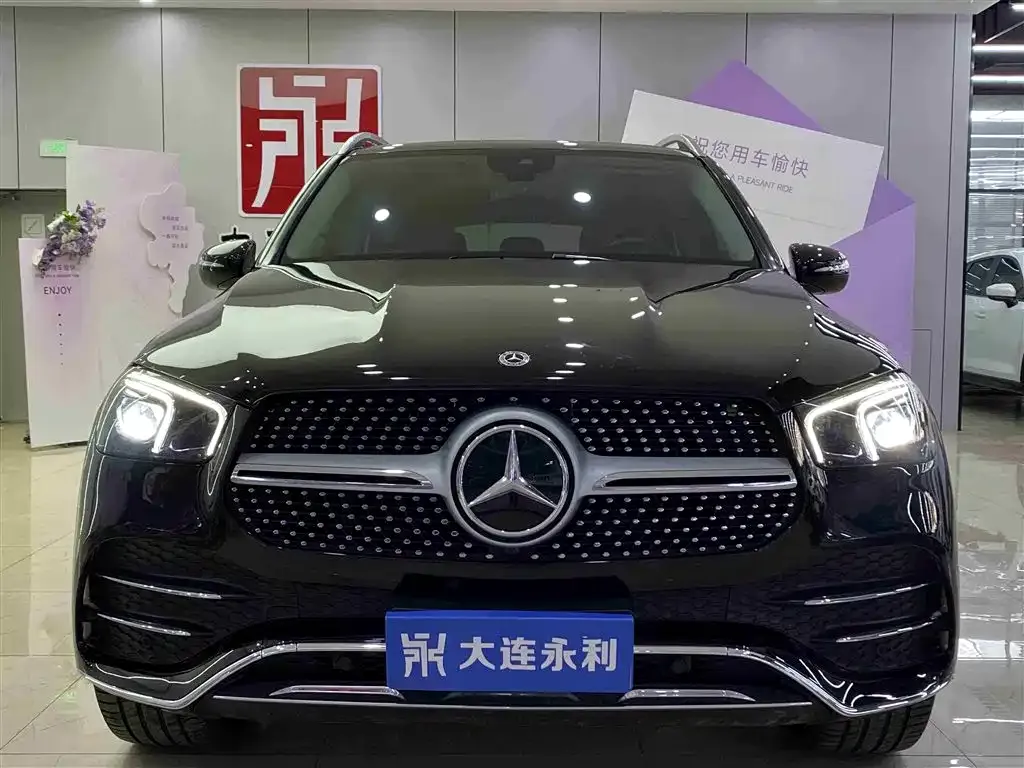 Mercedes-Benz GLE — фото 10