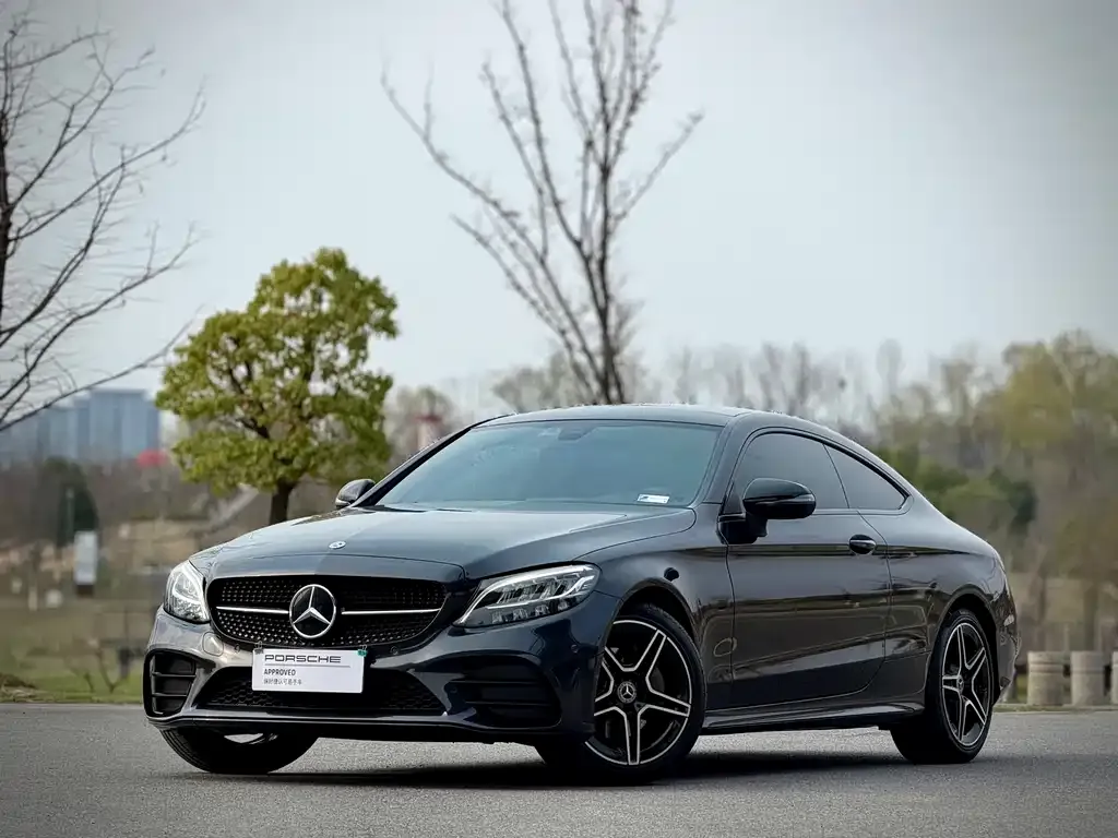 Mercedes-Benz C-Class (Import) — фото 1