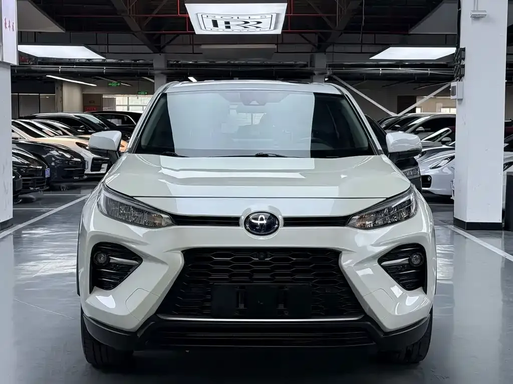 Toyota Wildlander — фото 3