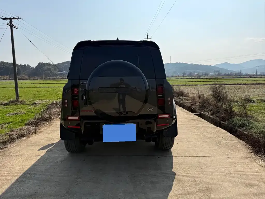 Land Rover Defender — фото 5