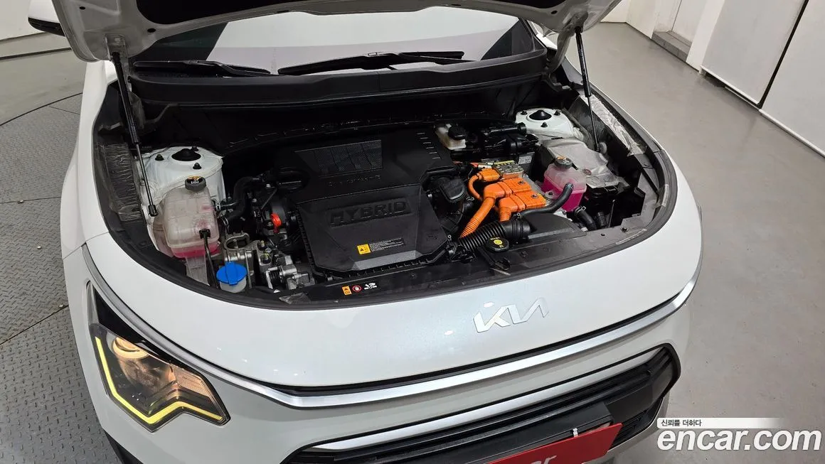 Kia Niro — фото 10