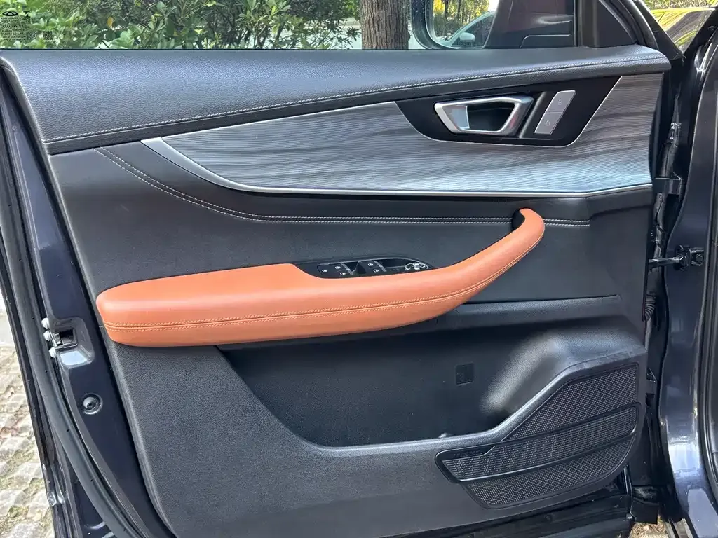 Chery Tiggo 8 PLUS — фото 7