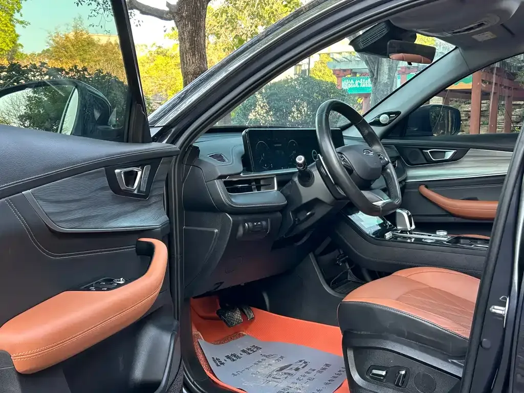 Chery Tiggo 8 PLUS — фото 6