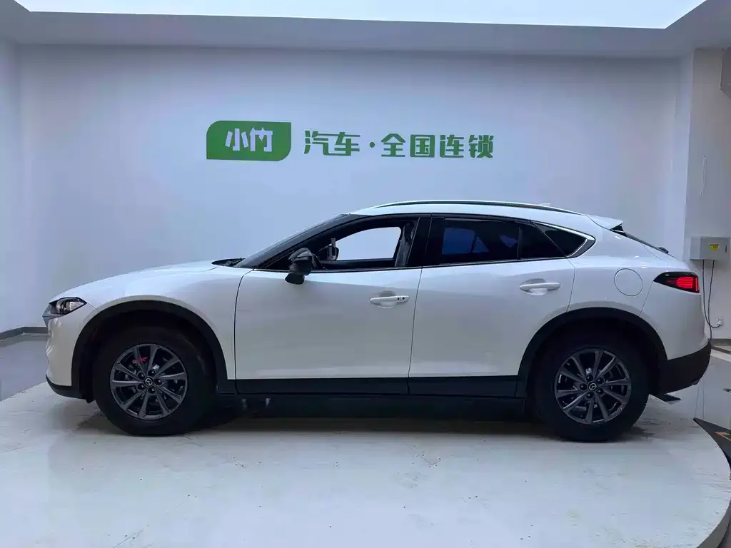 Mazda CX-4 — фото 4
