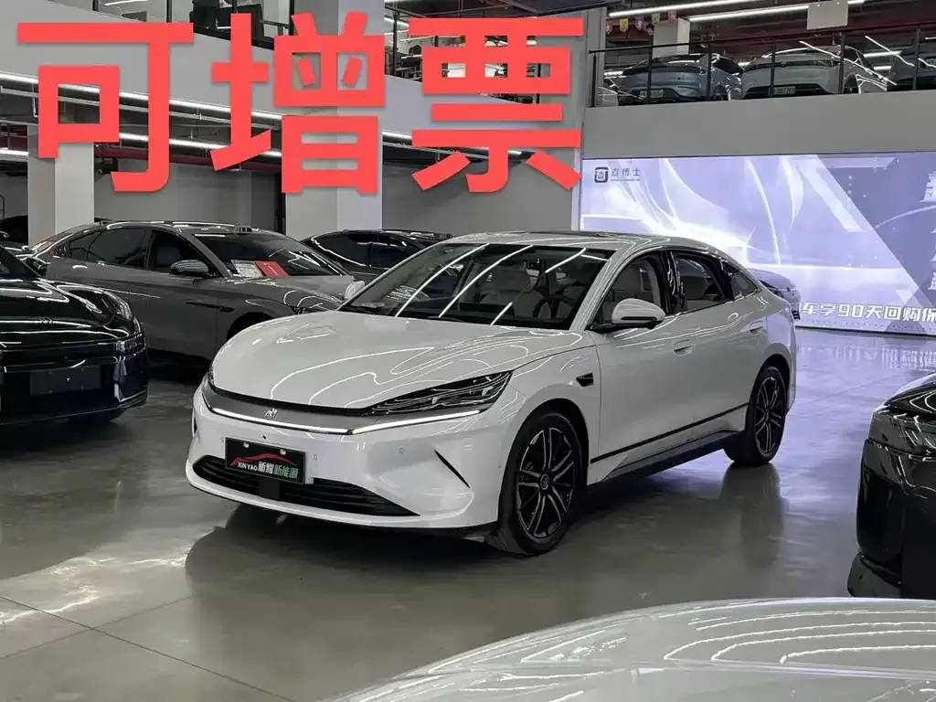 BYD Qin L — фото 1