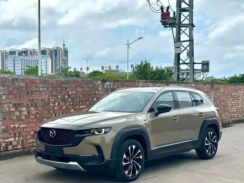 Mazda CX-50 — фото 1