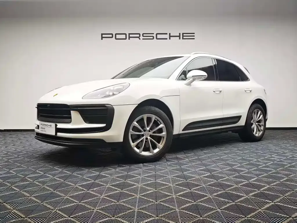 Porsche Macan — фото 1