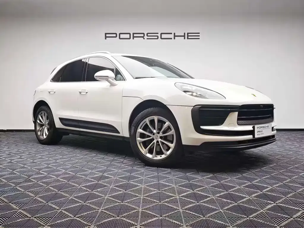 Porsche Macan — фото 7