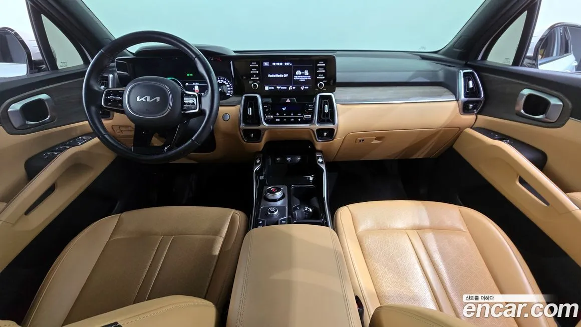 Kia Sorento — фото 9